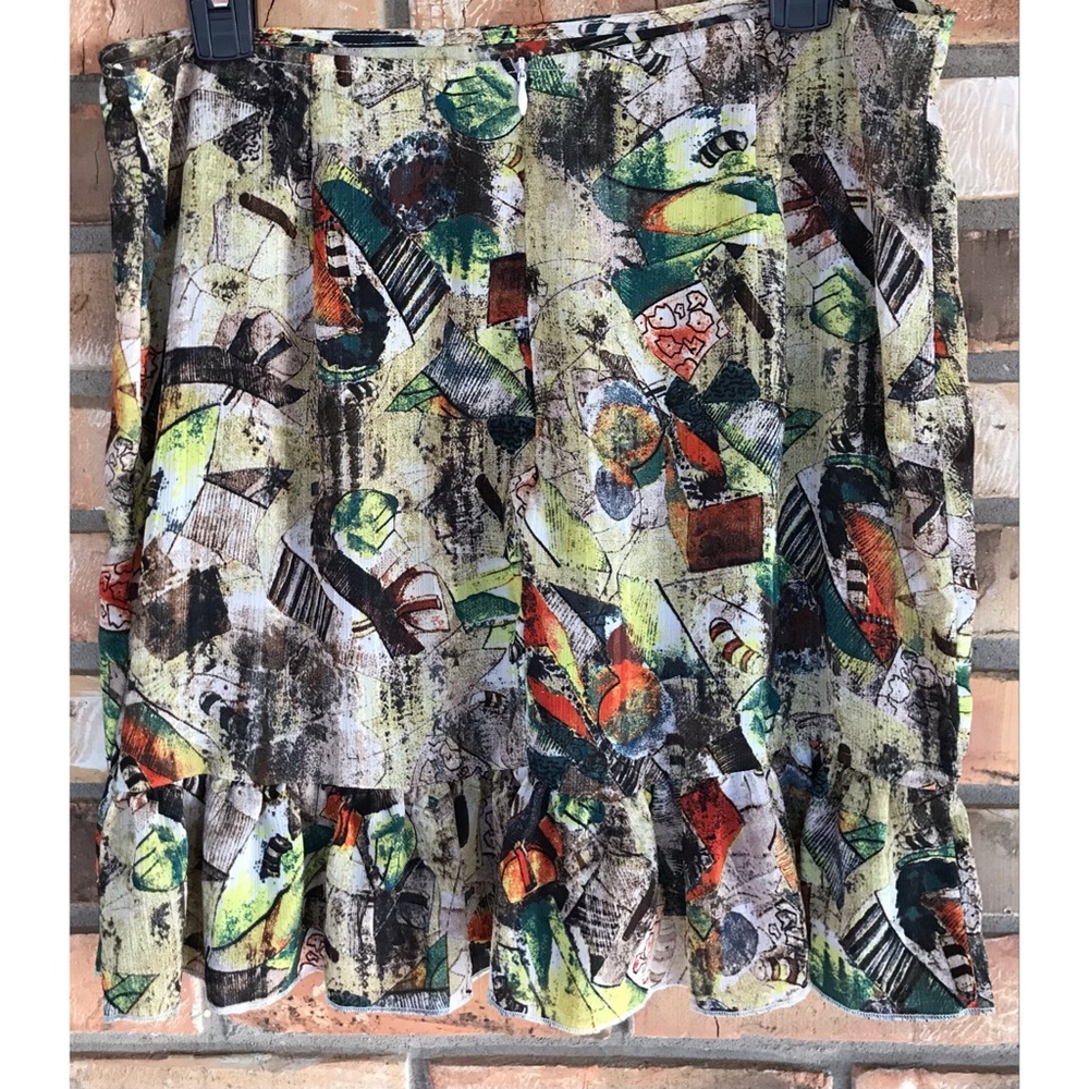 Pretty Little Thing Multicolored Ruffled Bottom Mini Skirt Size 10 - Picture 8 of 8